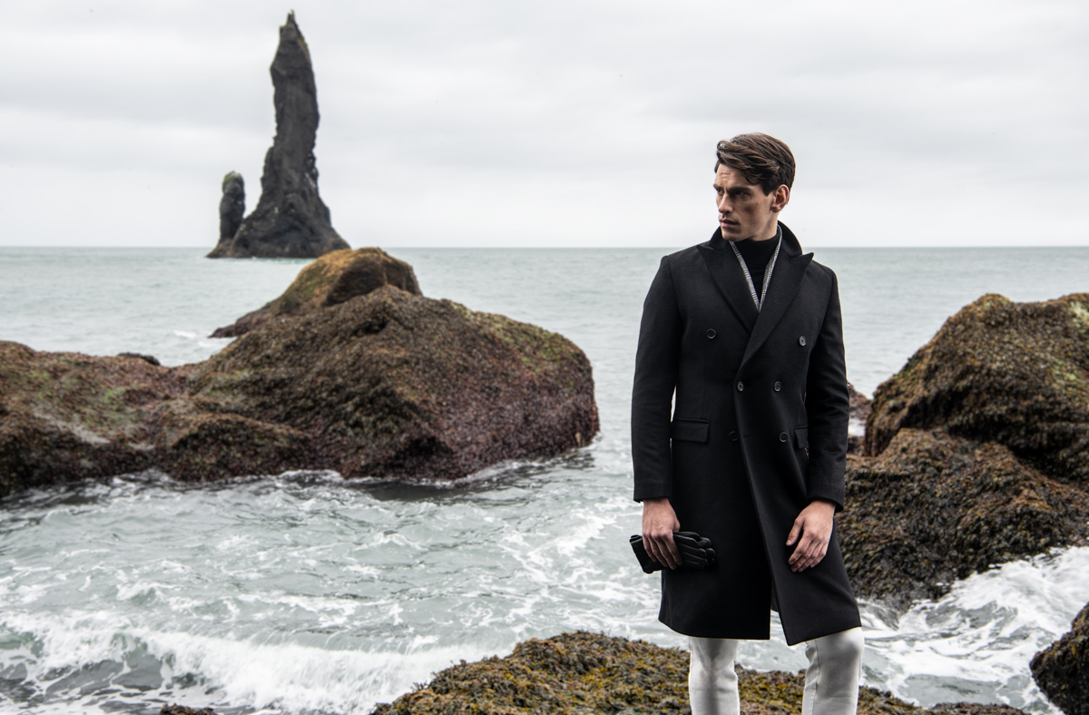 Stylowe dodatki męskie na jesień – rękawiczki, szaliki i czapki