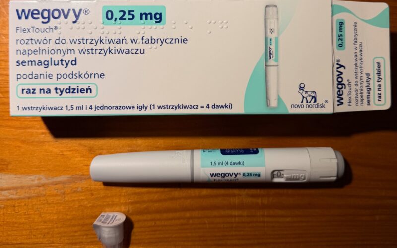 Lek Wegovy w opakowaniu i strzykawce