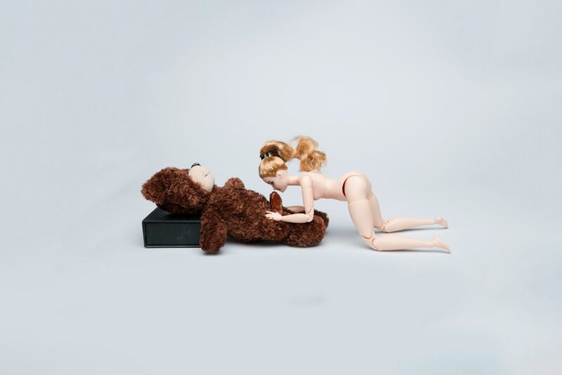 Seks oralny — najlepsze pozycje dla niej i dla niego 5 brown teddy bear beside brown teddy bear
