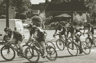 Kolarze na rzecz Fundacji: charytatywny maraton na rowerach stacjonarnych