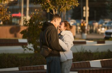 Szkoła uwodzenia: 5 patentów na piorunujące pierwsze wrażenie 10 Szkoła uwodzenia: 5 patentów na piorunujące pierwsze wrażenie