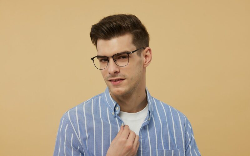 Smart casual męski – zasady łączenia elegancji z codziennym luzem 15 20260410132434 g200754f449c279d85b8fb7832bf465c1b03a25276309e9ec4175f445d06aff48d5ad0d6f10b55bf3665ef53bff3f6cc66a97b5dc1d3e3f9110151913caab8420 1280.jpg.jpg
