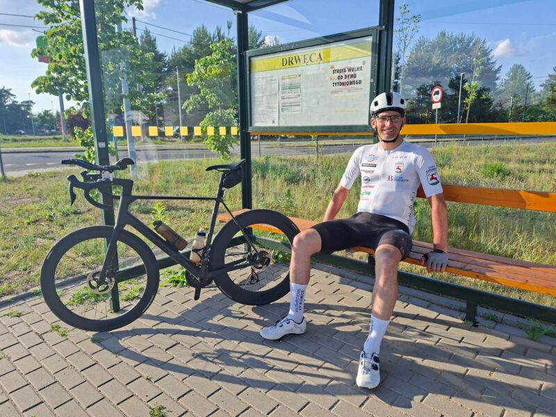 Jacek Kwiatkowski – Polak jedzie po rowerowy rekord świata. 30 dni, ból kolana i 3 godziny snu 5 jacek 2